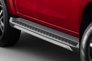 Side Step Image of V-Cross