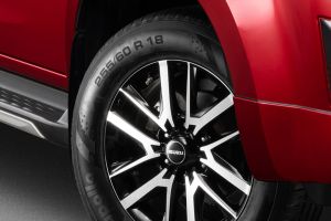 Wheel arch Image of V-Cross