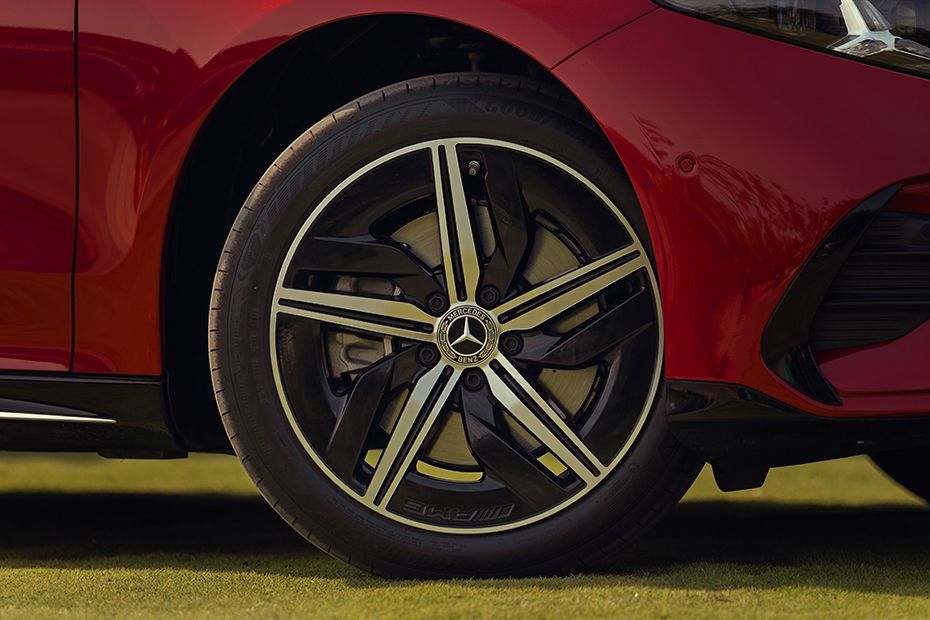 Wheel arch Image of CLA