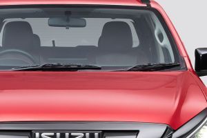 Wiper with full windshield Image of V-Cross