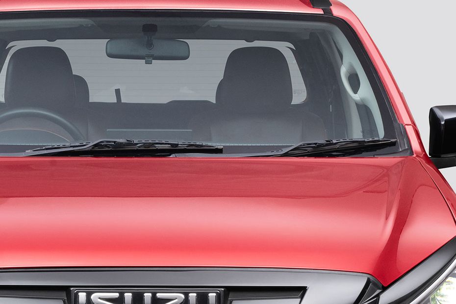 Wiper with full windshield Image of V-Cross