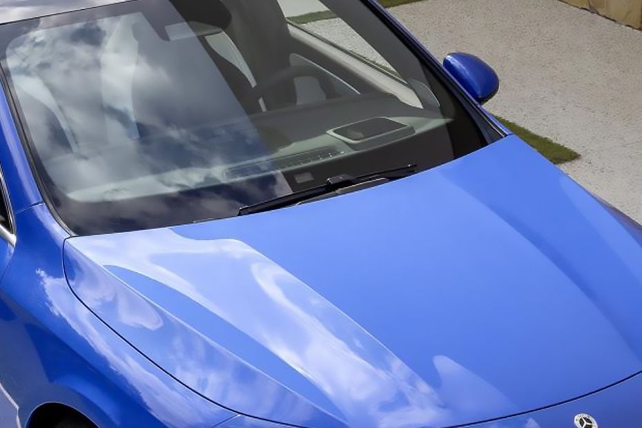Wiper with full windshield Image of A-Class