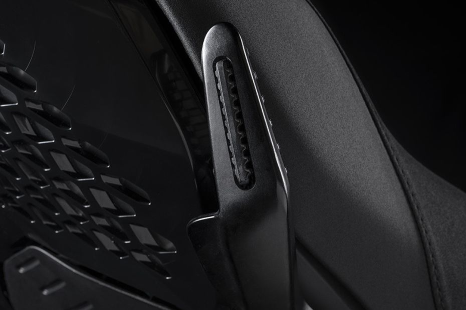 Foot Rest View of Diavel V4