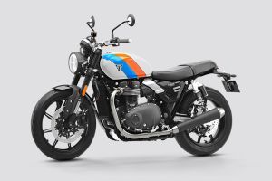 Front Left View of Speed Twin 900