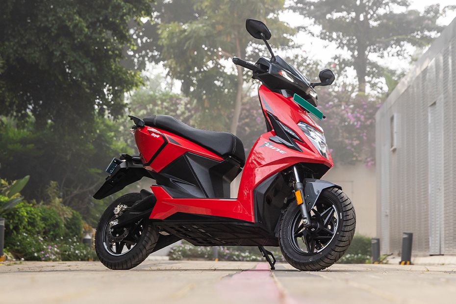 Front Right View of One Gen 2