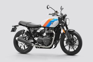 Front Right View of Speed Twin 900