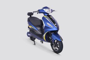 Front Right View of BUZZ