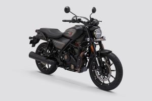 Front Right View of X440