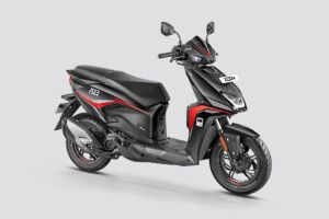 Front Right View of Xoom 110