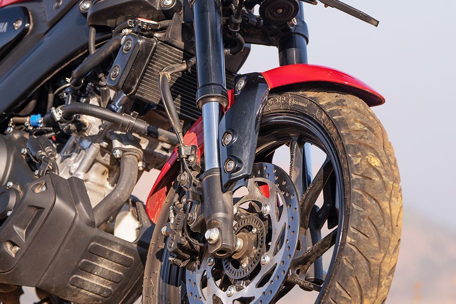 Front Suspension View of XSR 155