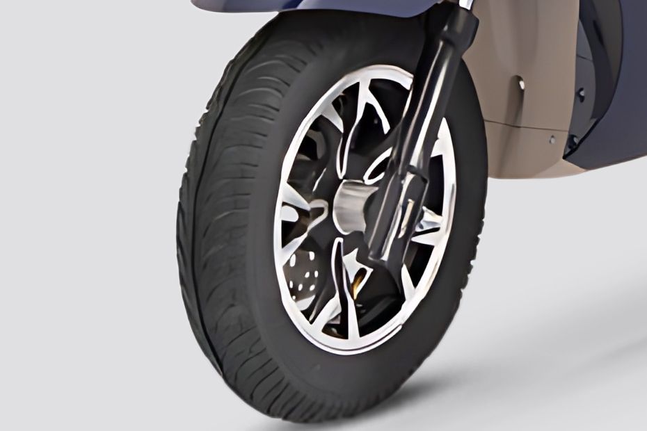 Front Tyre View of Storm ZX
