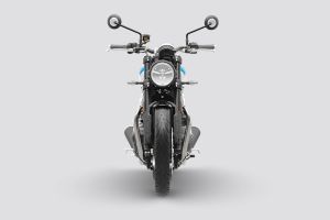 Front View of Speed Twin 900