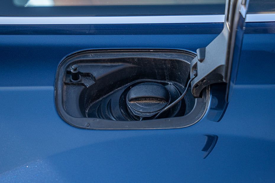 Fuel cap Image of Q7