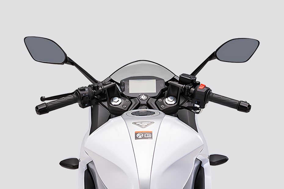 Handle Bar View of Gixxer SF 250