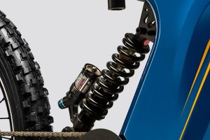 Rear Suspension View of Sport