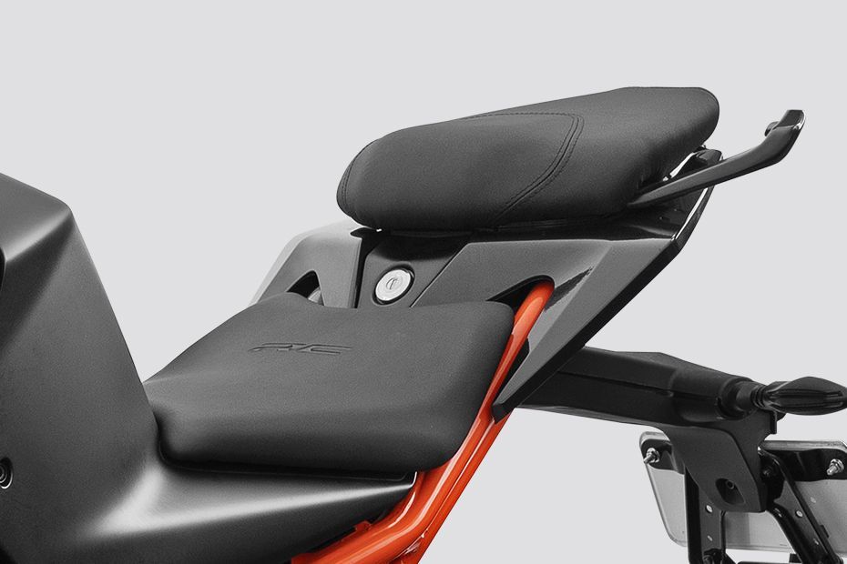 Seat of RC 160