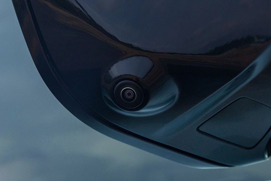 360 Degree Camera (Right) Image of Sierra EV