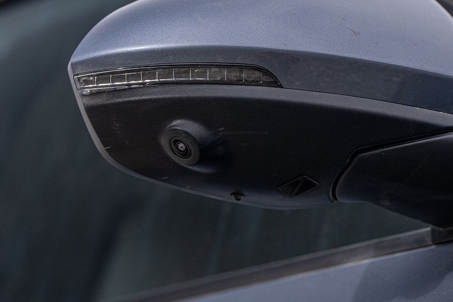 360 Degree Camera (Right) Image of Tekton
