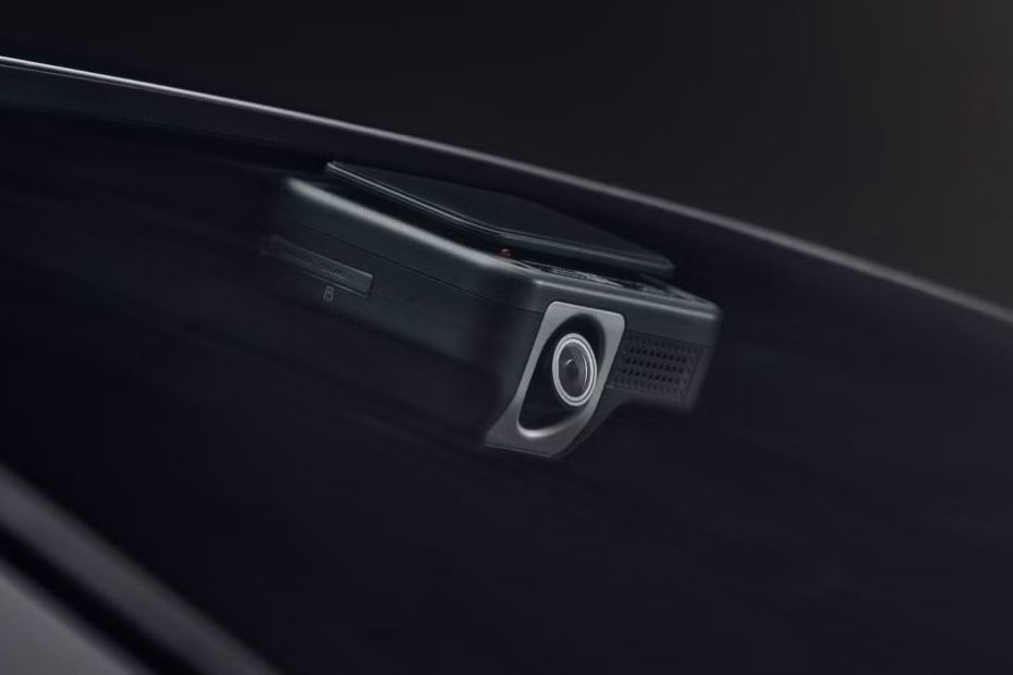 ADAS: Front Camera Image of EX40