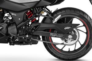 Chain Cover Image of Xtreme 160R 4V