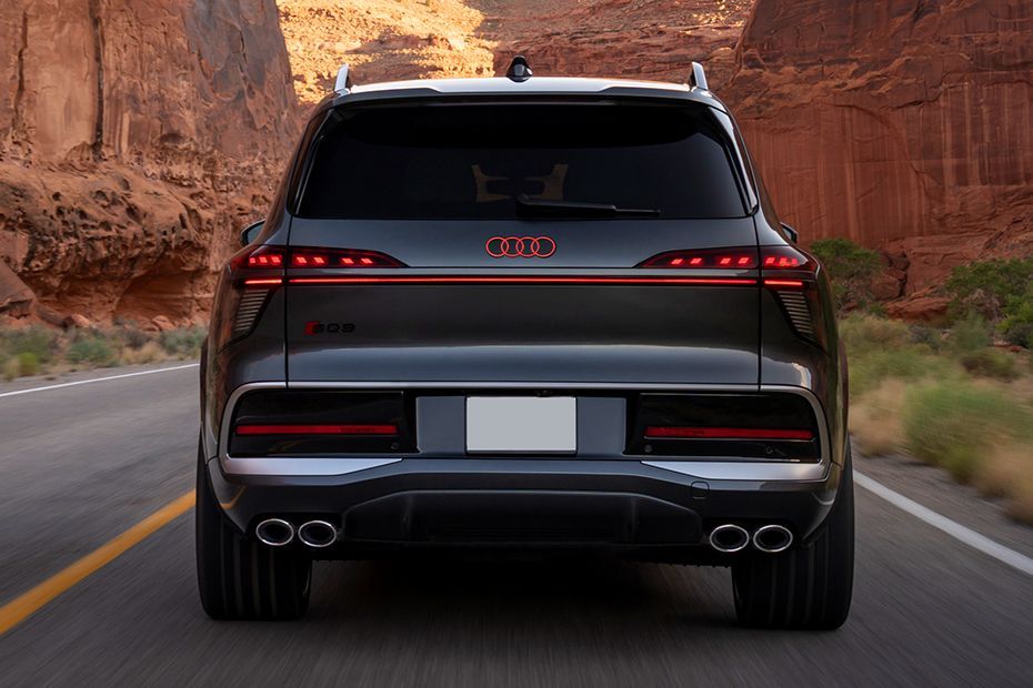 Driving: Rear View Image of Q9