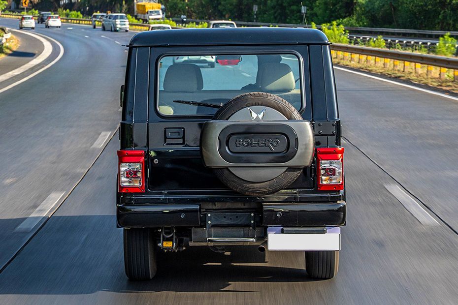 Driving: Rear View Image of Bolero