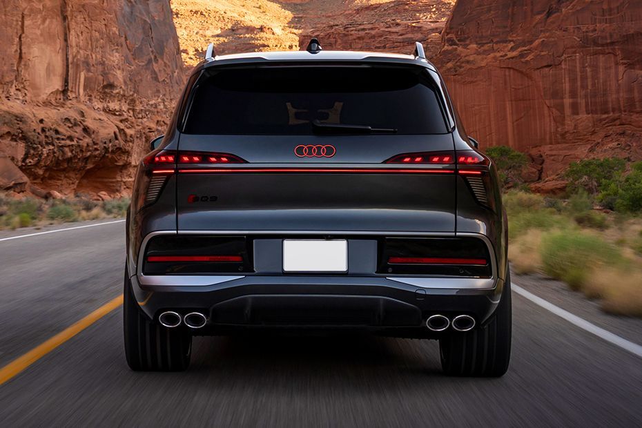 Driving: Rear View Image of SQ9