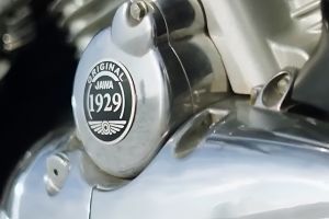 Engine Badge of 350