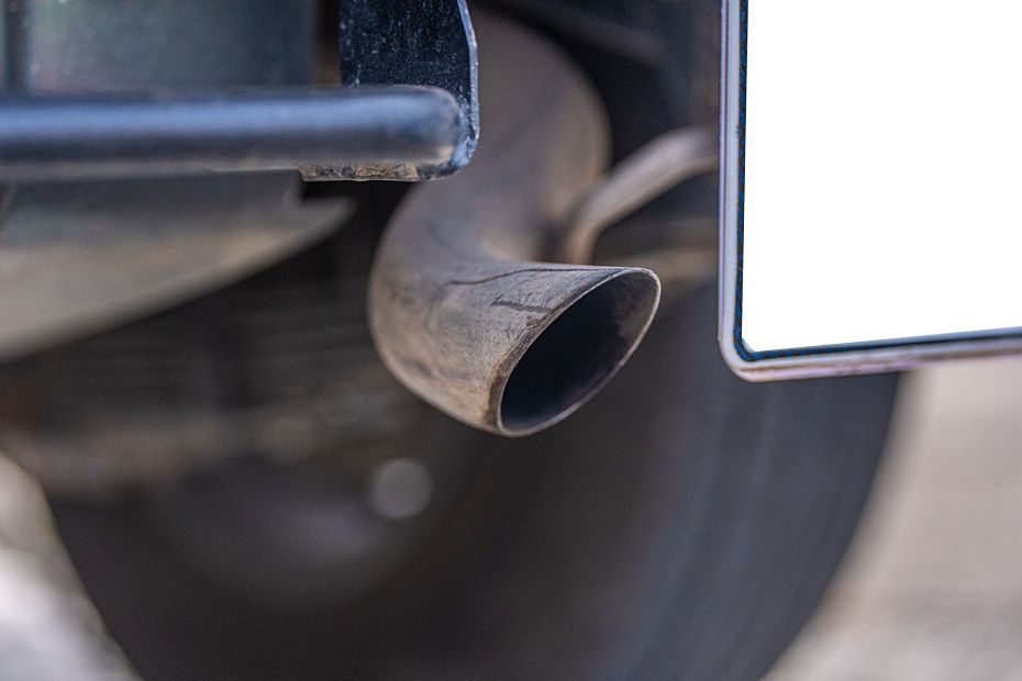 Exhaust Pipe Image of Bolero
