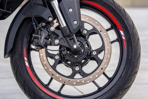 Front Brake of Pulsar NS400Z