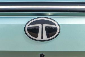 Brand Logo (Front) Image of Sierra EV