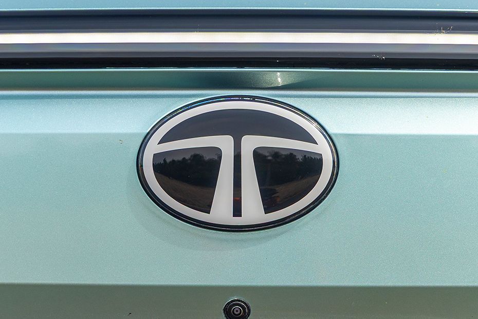 Brand Logo (Front) Image of Sierra EV