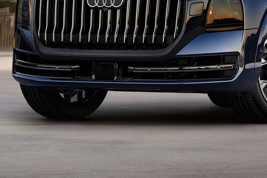 Front Bumper Image of Q9