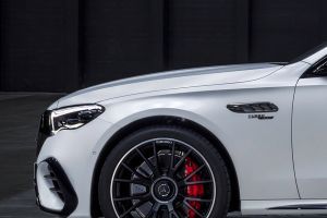 Front Fender Image of AMG E 53