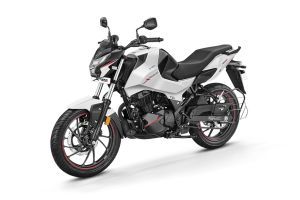 Front Left Quarter View View of Xtreme 160R