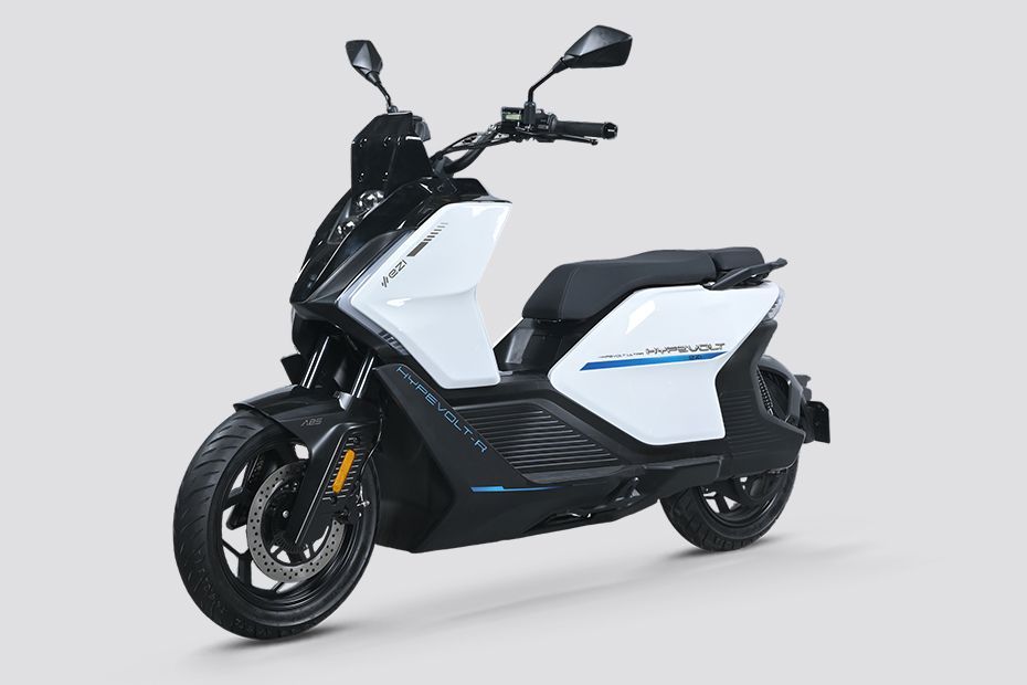 Front Left Quarter View View of Hypevolt-R
