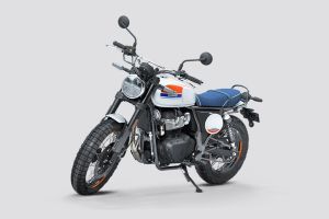 Front Left Quarter View View of Bear 650