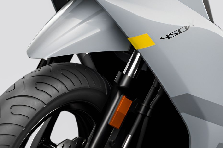 Front Mudguard & Suspension of 450X