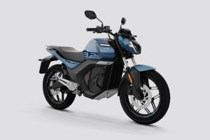 Front Right Quarter View of EX1
