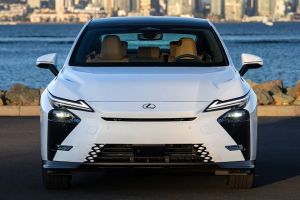 Front View Image of ES 350h