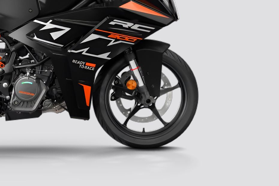 Front Wheel of RC 200