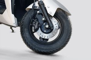 Front Wheel of Duster