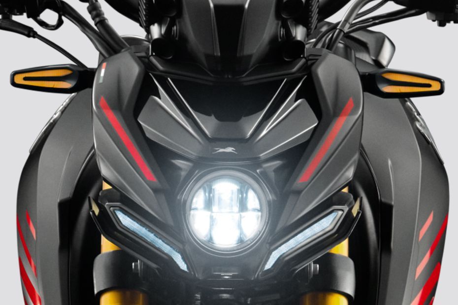 Headlamp of Apache RTR 200 4V
