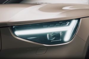 Headlight Image of EC40