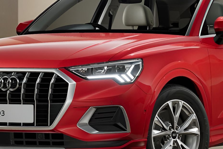 Headlight Image of Q3
