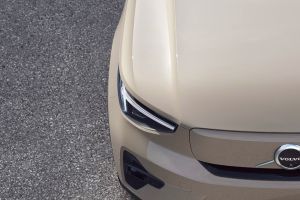 Headlight Image of EX40