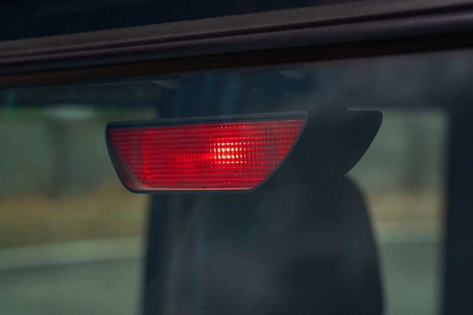 High Mount Stop Lamp Image of Bolero