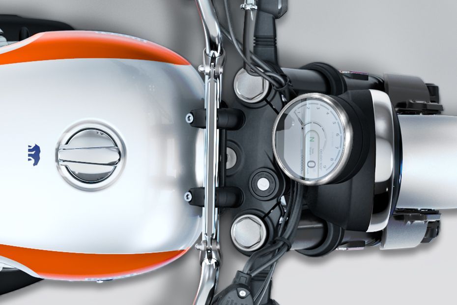 Instrument Cluster of Bear 650