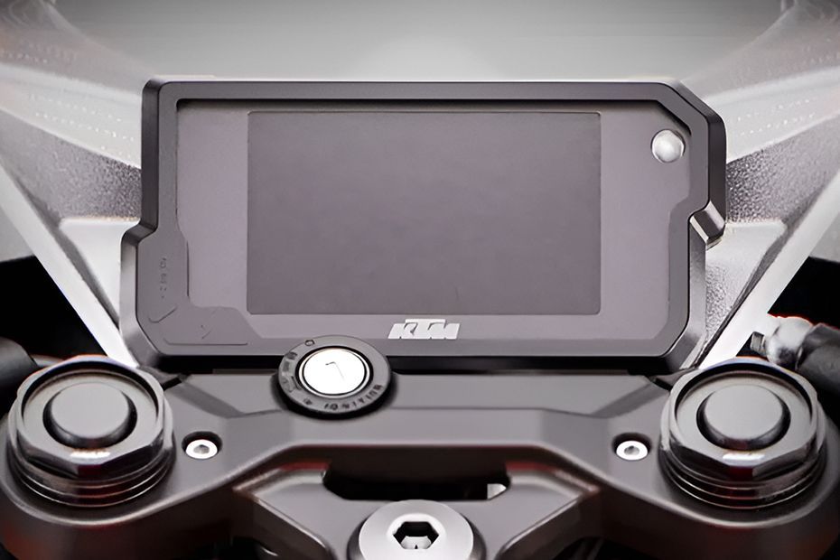 Instrument Cluster of RC 200