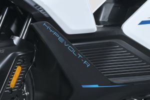 Model Badge of Hypevolt-R